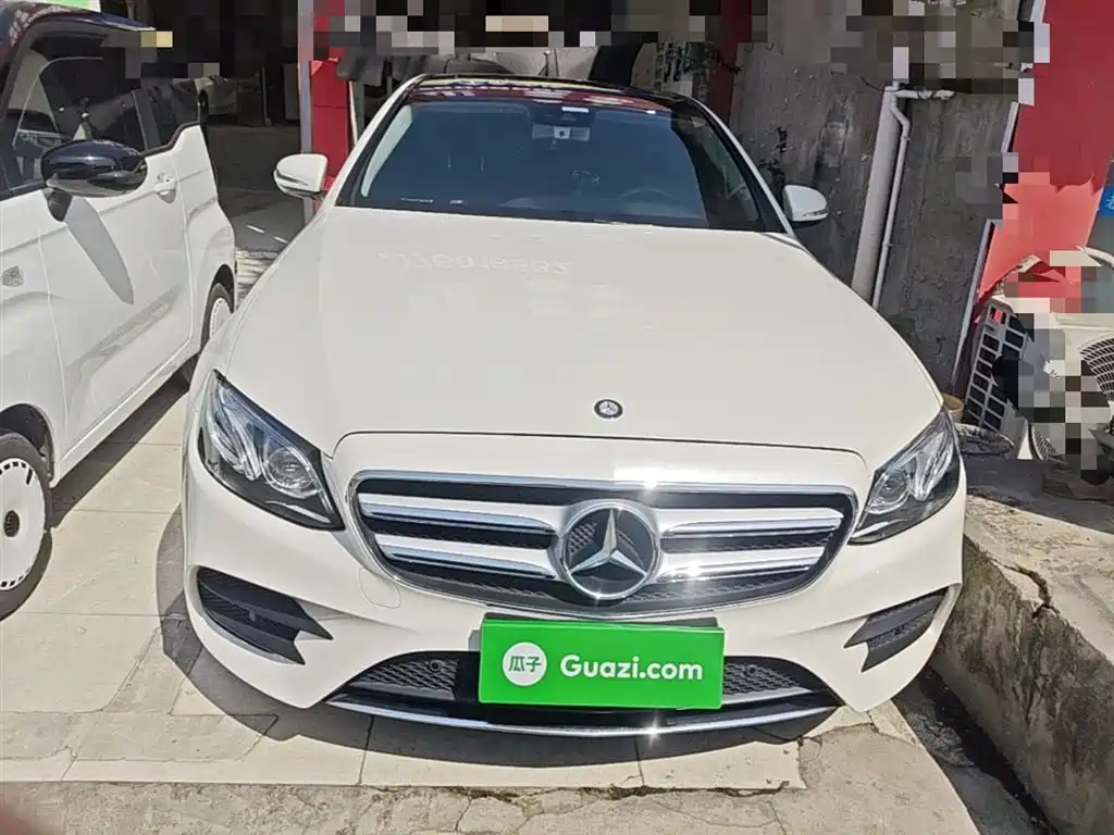 Mercedes-Benz E-Class 2017 E 200 L Sport 4MATIC фото 3