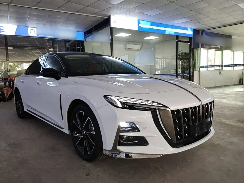Hongqi H6 2025 2024 Model 2.0T Elegance Edition