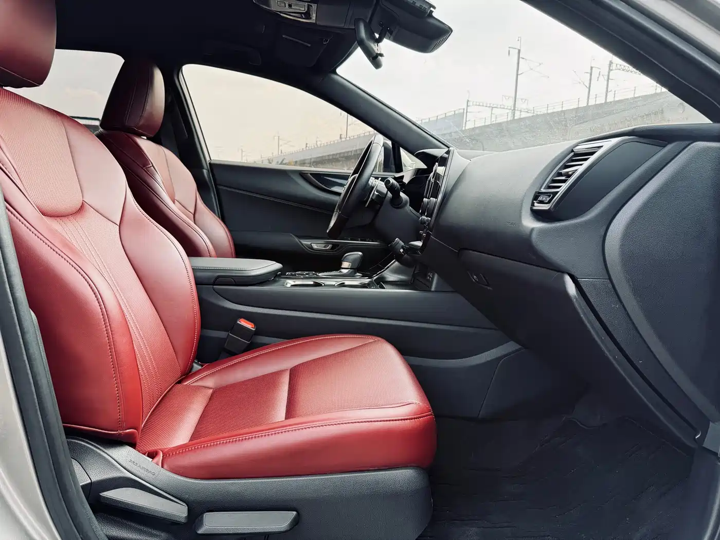 Lexus NX 2023 350h FWD Dynamic Edition фото 23