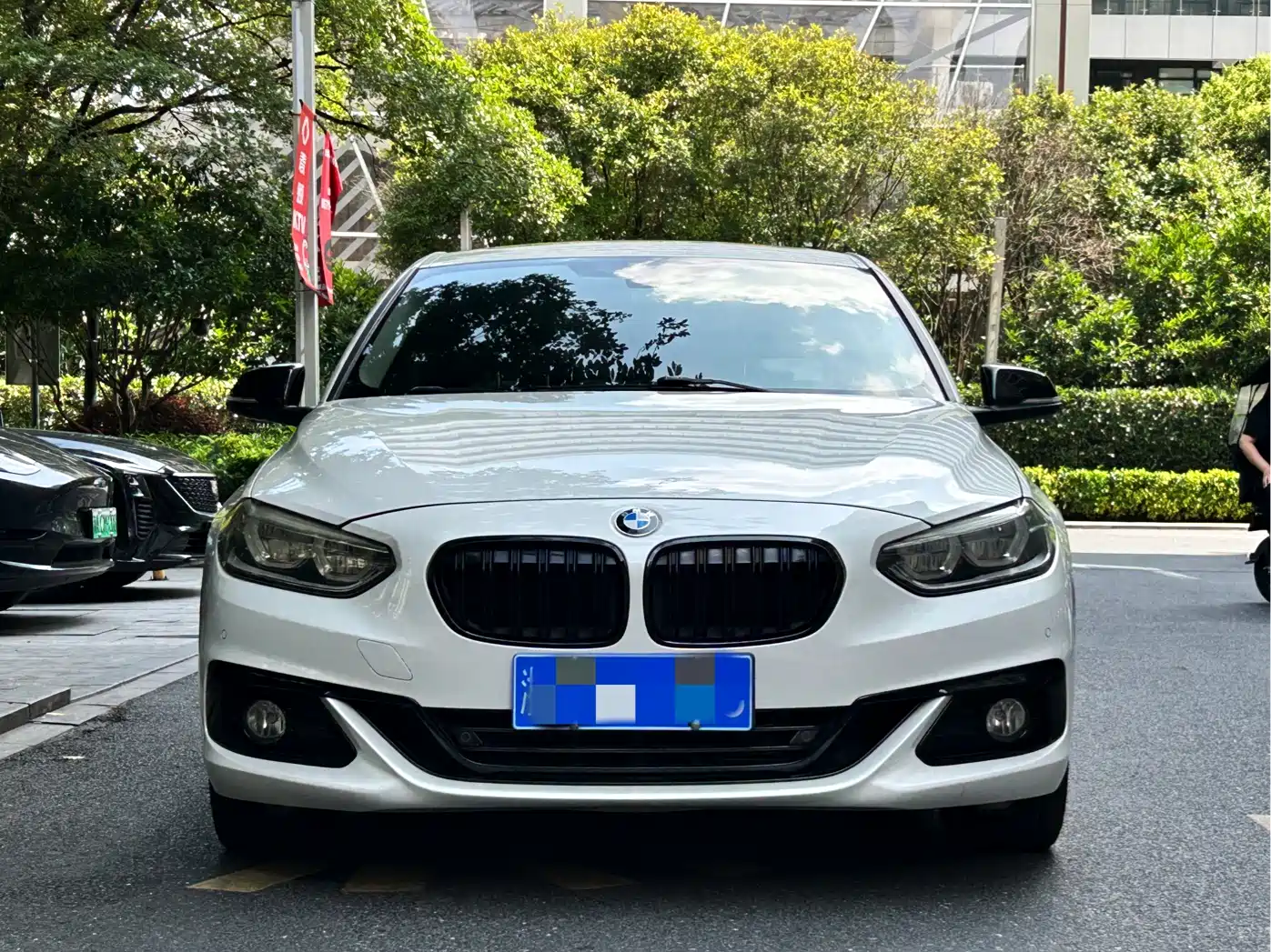 BMW 1 Series 2017 125i Sport фото 2