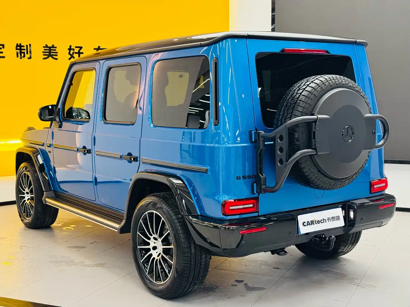 Mercedes-Benz G-Class 2024 G 500 фото 6
