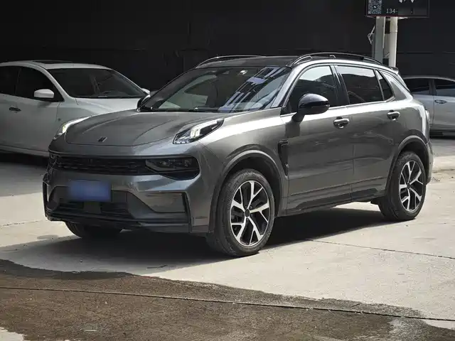  Lynk & Co Lynk & Co 01 2021 2.0TD AWD Halo Sport