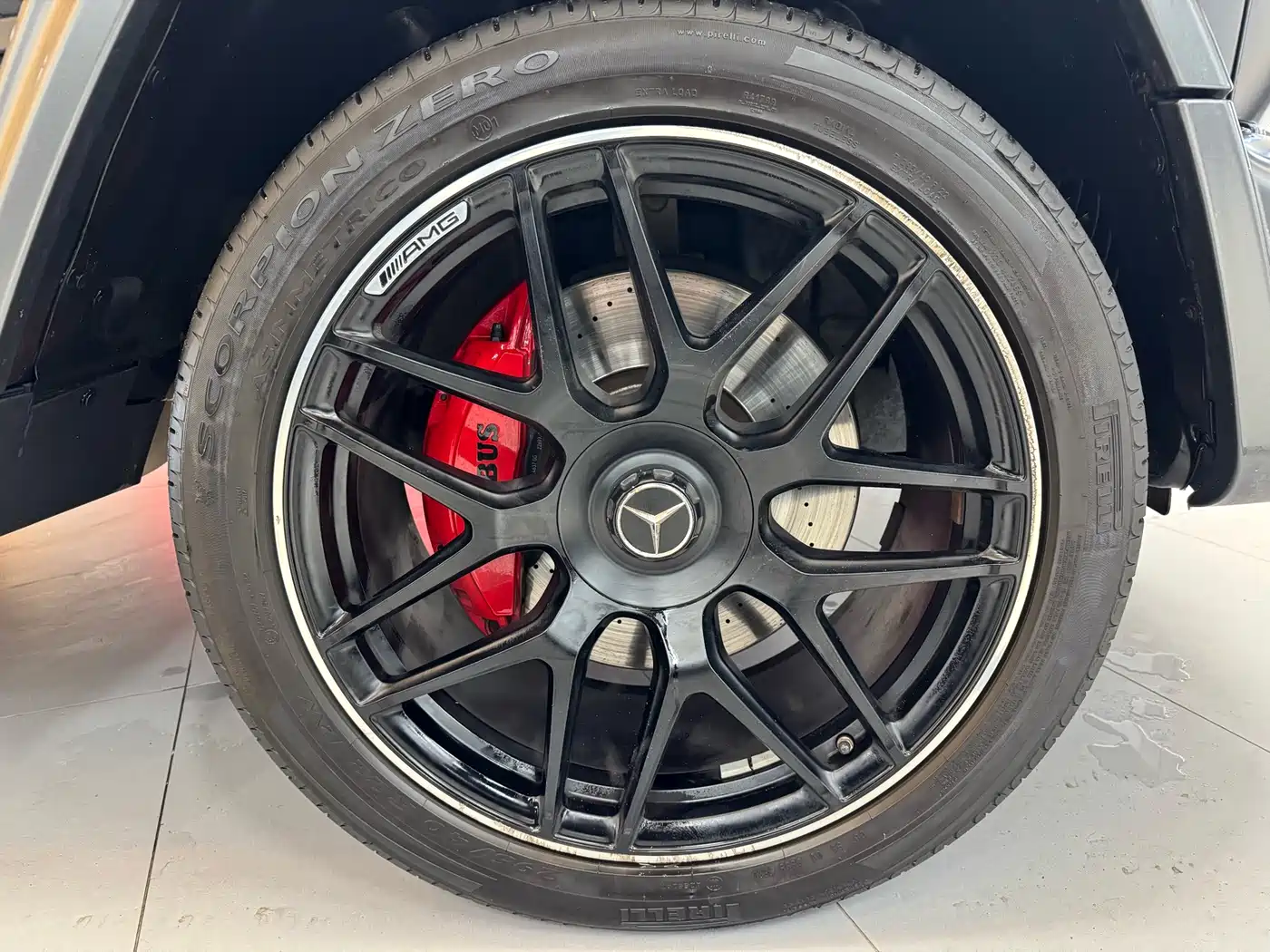 Mercedes-Benz G-Class AMG 2019 AMG G 63 фото 38