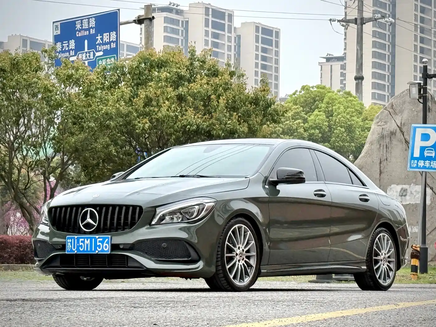 Mercedes-Benz CLA (Import) 2019 CLA 220 4MATIC фото 2