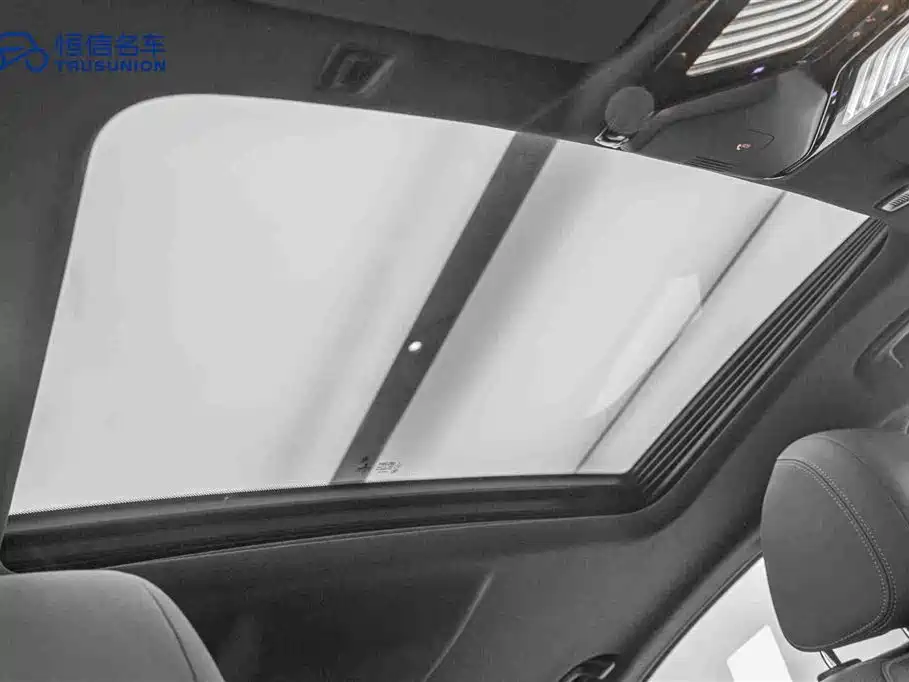 BMW 5 Series (Import) 2022 525i M Sport Package фото 20