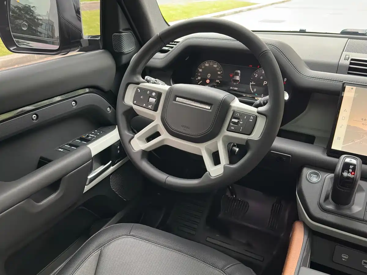 Land Rover Defender 2024 110 3.0T P400 X-DYNAMIC HSE фото 18