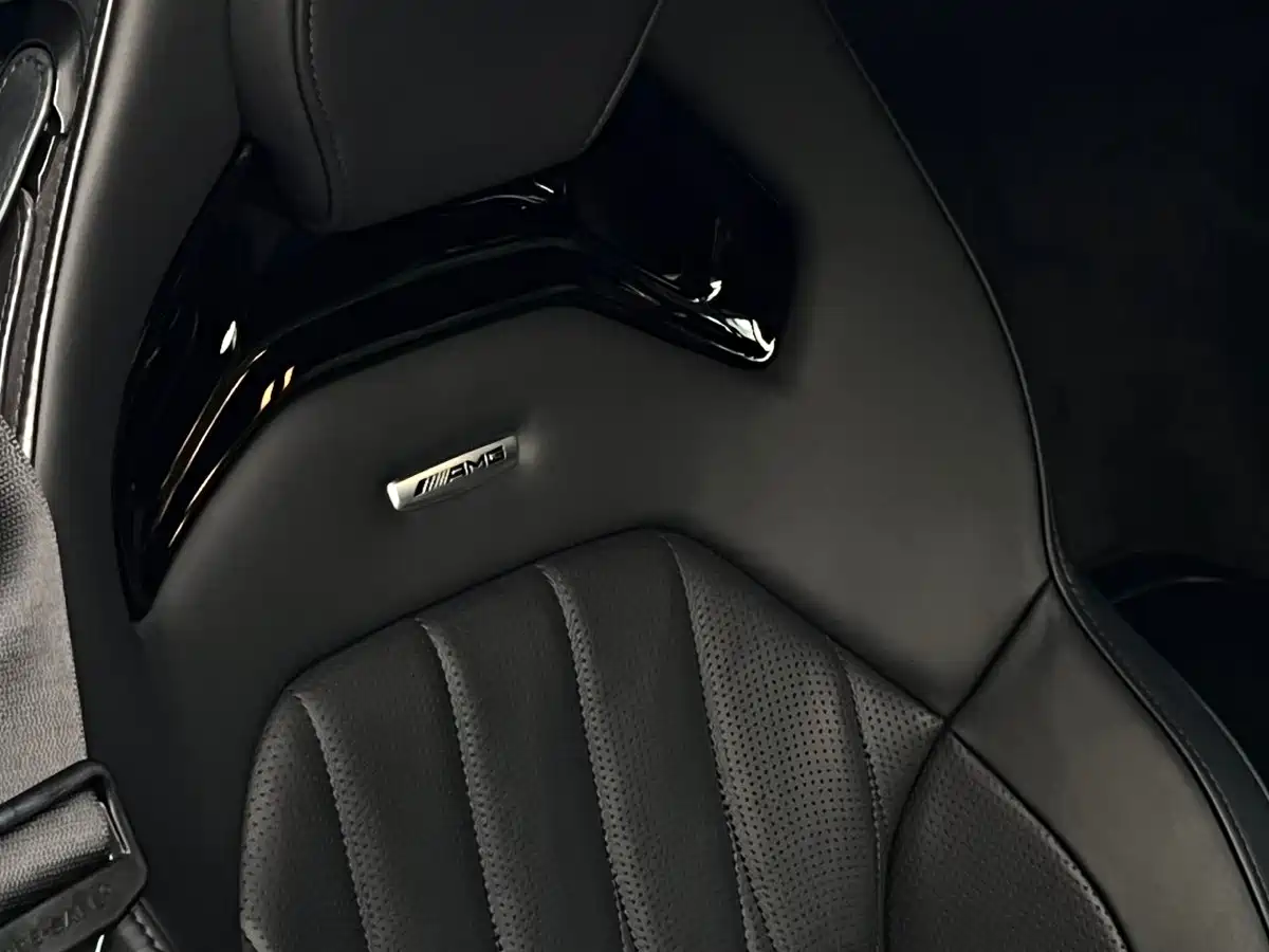 MERCEDES-BENZ AMG GT