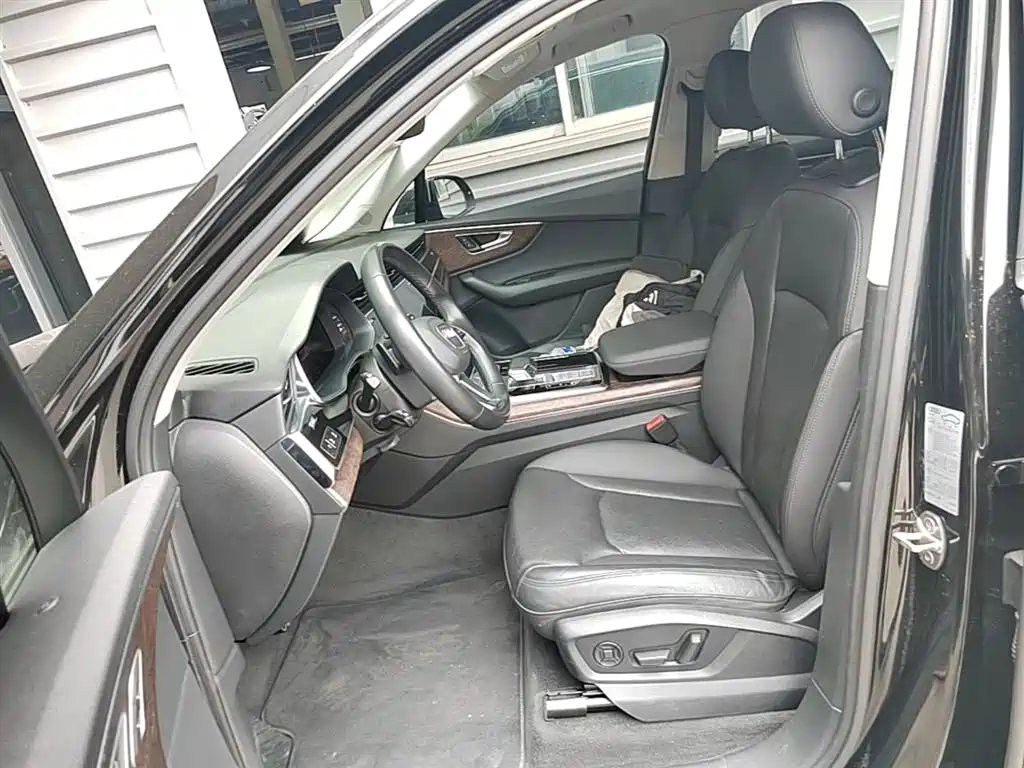Audi Q7 2022 55 TFSI quattro S line Sport фото 22