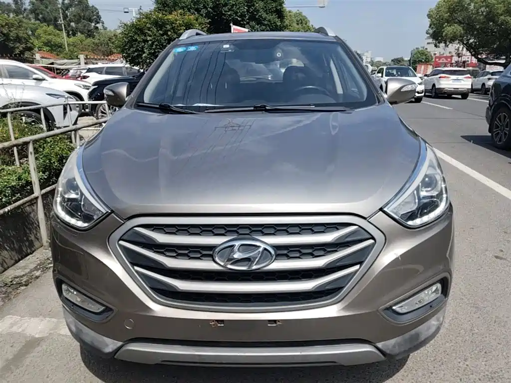 Hyundai Beijing Hyundai ix35 2013 2.0L Auto 2WD Smart GLS China IV фото 3