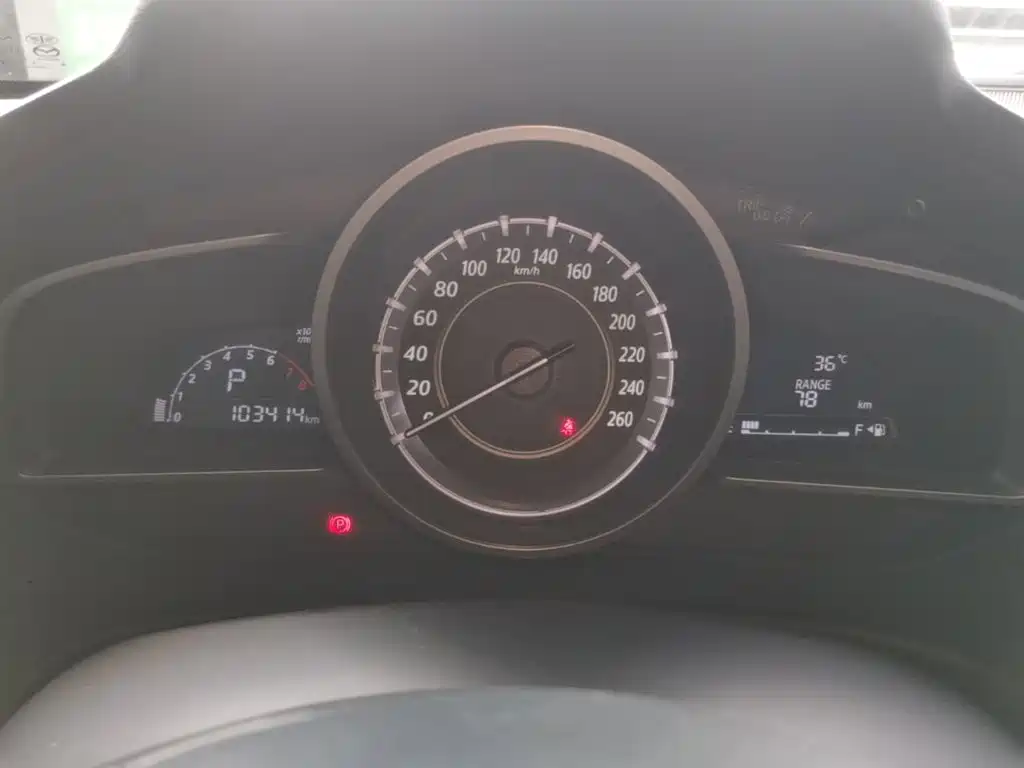 Mazda CX-4 2016 2016 2.5L AWD Sky Passion Edition