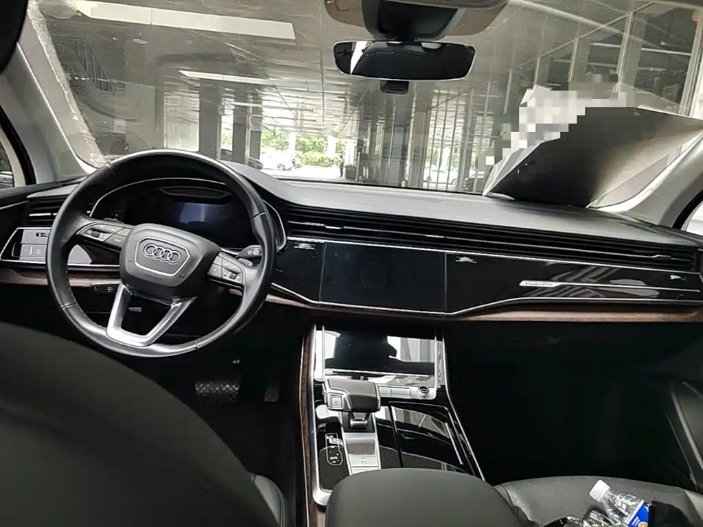 Audi Q7 2022 55 TFSI quattro S line Sport фото 16