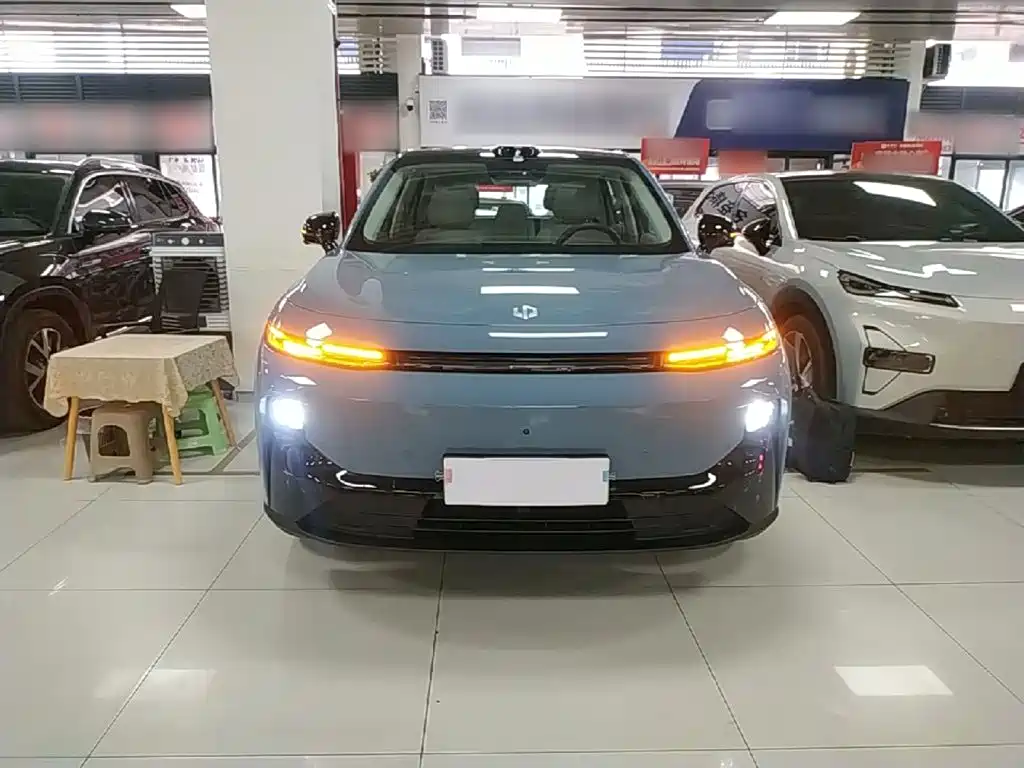 Фото 3 - Leapmotor B10