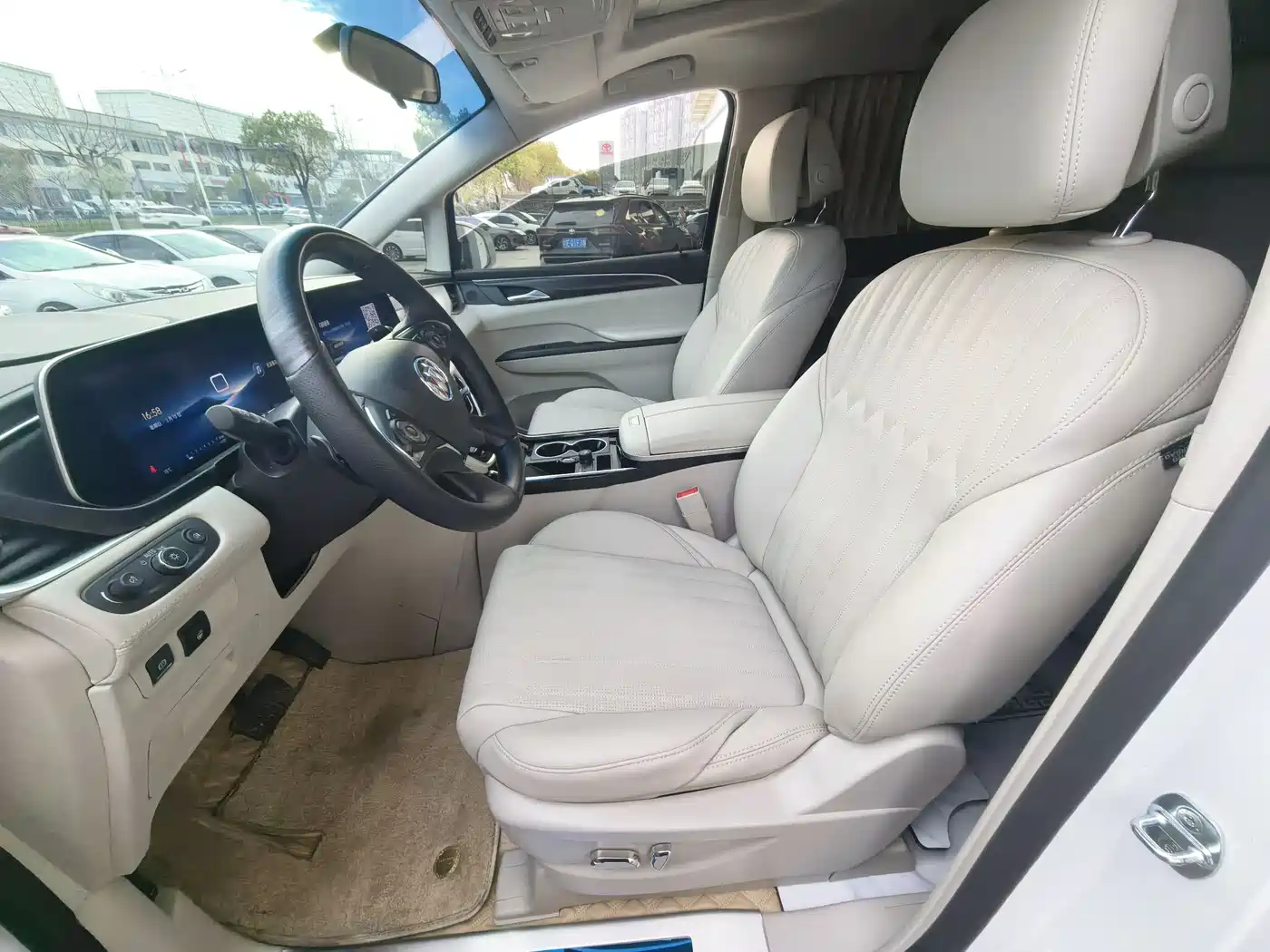 Buick GL8 2023 ES Landmaster Comfort фото 7