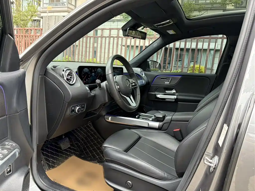 Mercedes-Benz GLB 2020 Facelift GLB 200 Style фото 14