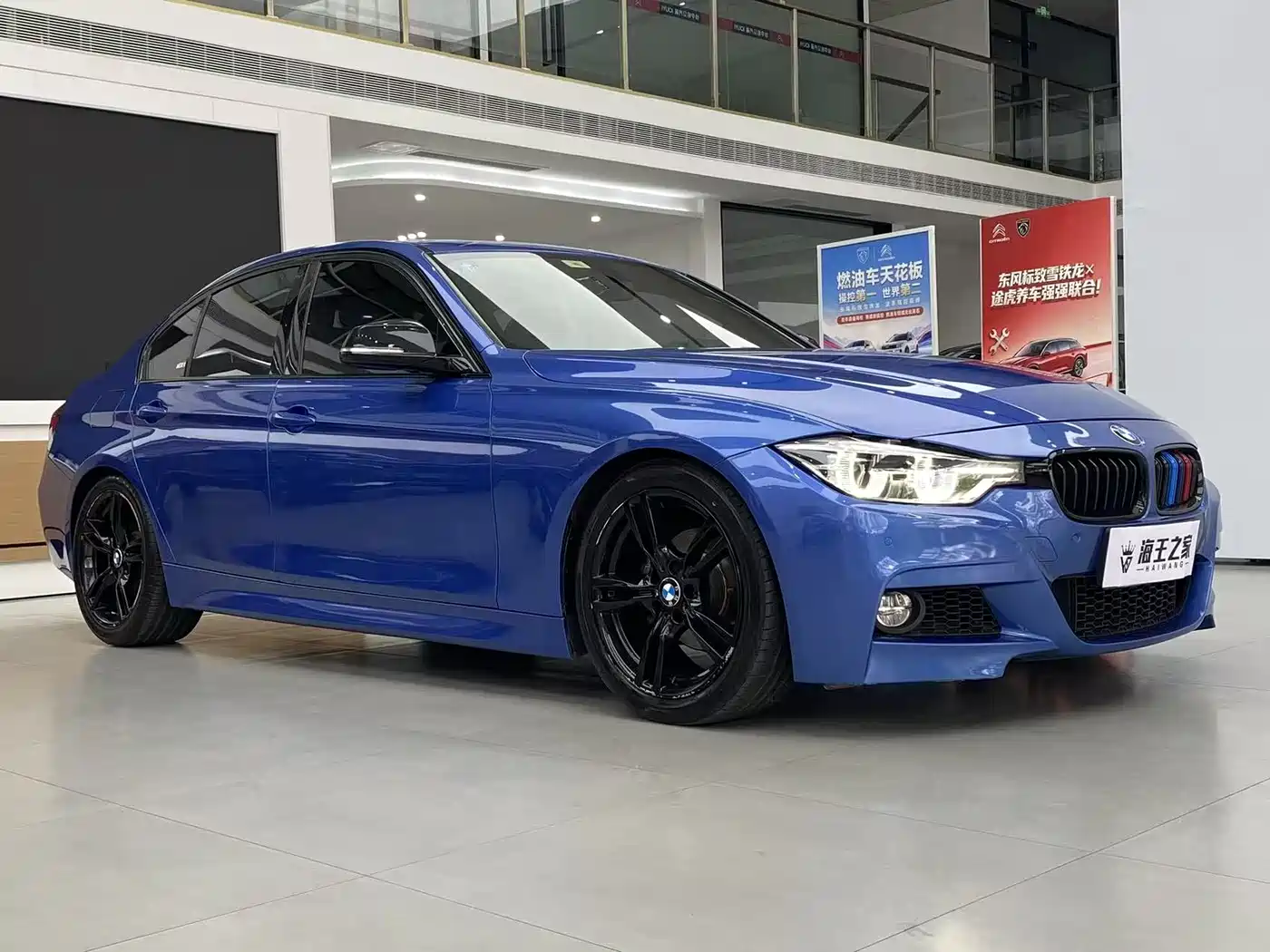 BMW 3 Series 2019 320i M Sport Package фото 3