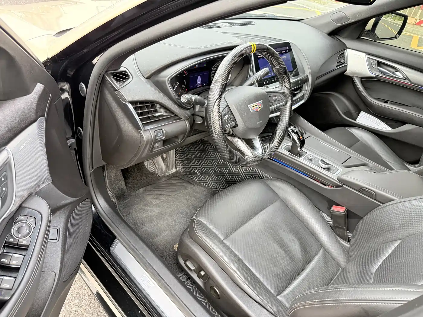 Фото 4 - Cadillac CT5