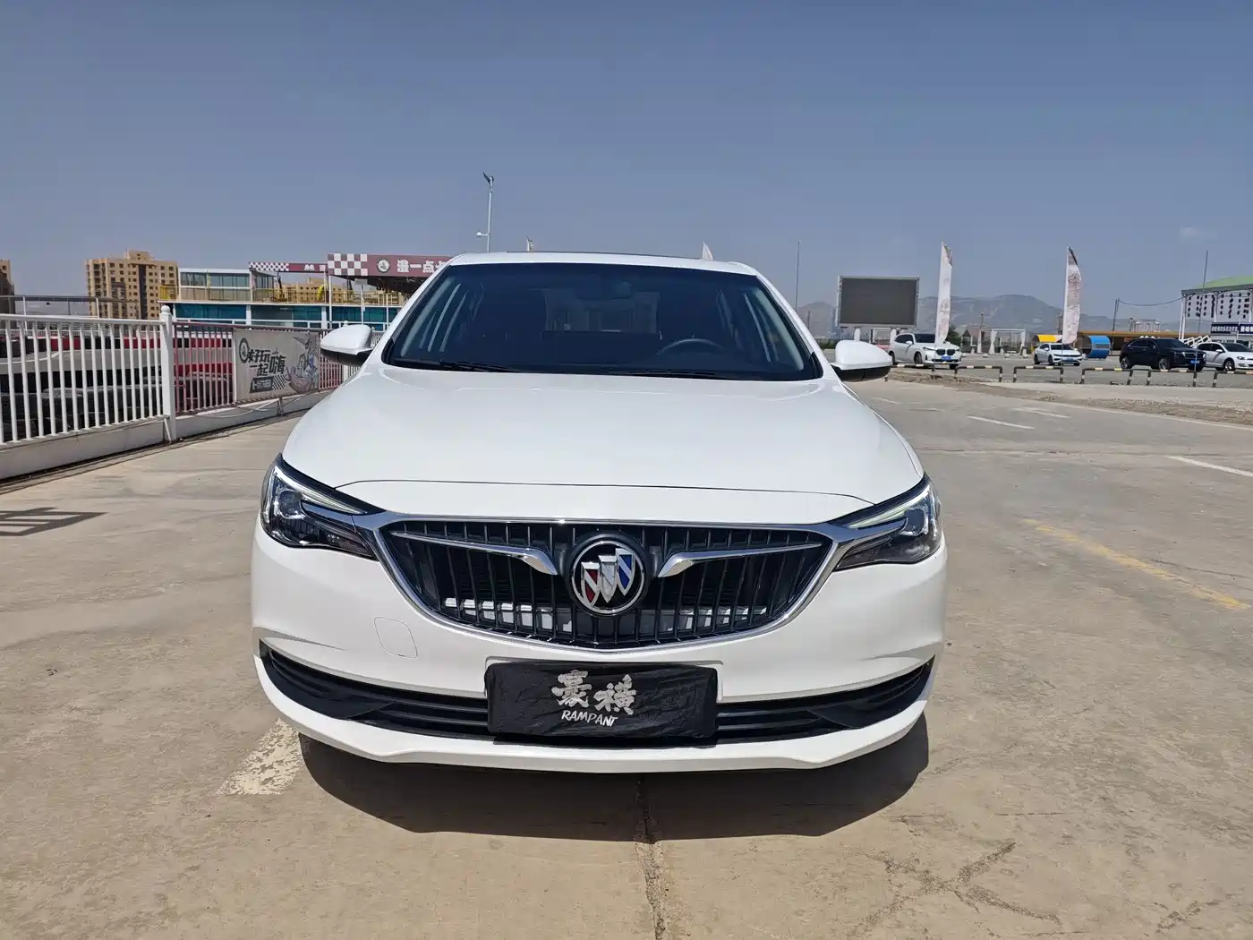 Buick Excelle 2021 Facelift Exemplar 1.5L Auto Elite фото 2
