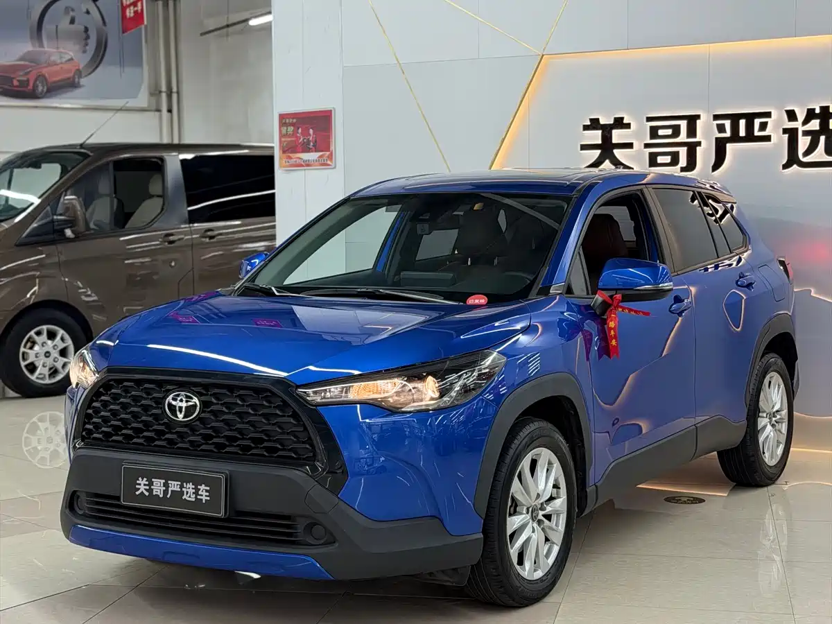 Toyota Corolla Cross 2022 2.0L Elite Edition фото 3