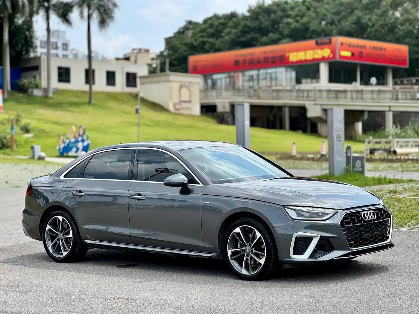 Audi A4L 2020 40 TFSI Fashion Dynamic Edition фото 11