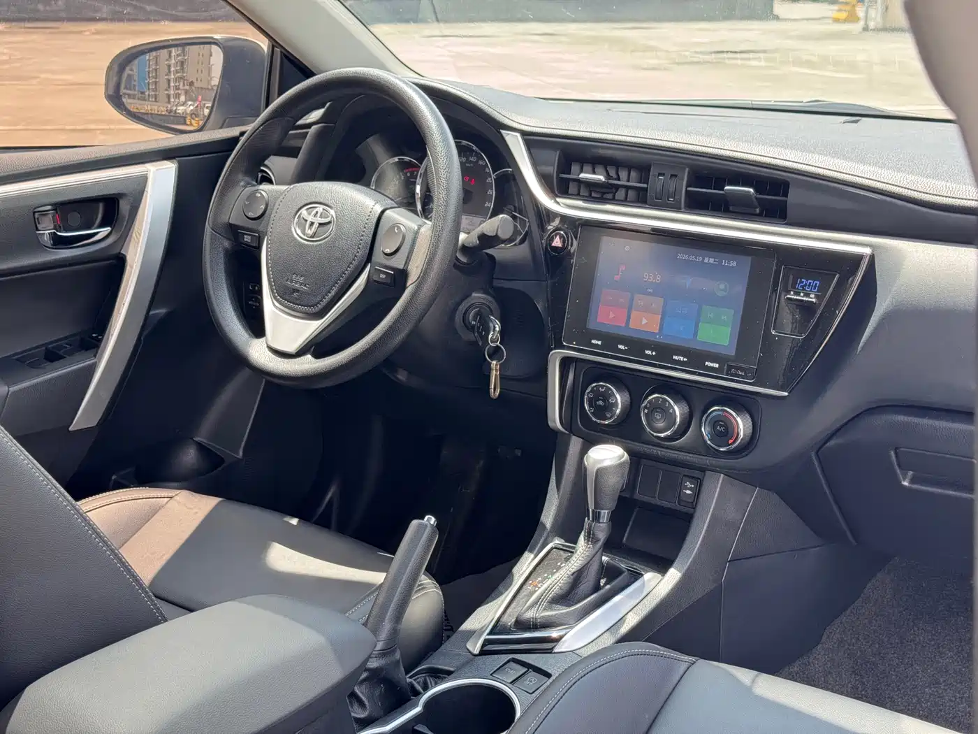 Toyota Levin 2018 185T CVT Luxury Edition фото 12