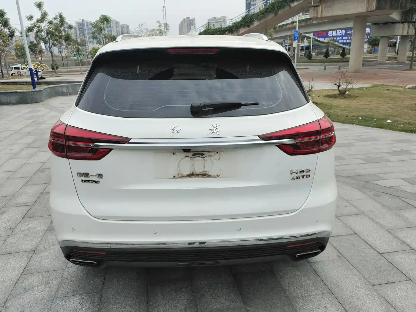 Hongqi HS5 2019 2.0T Smart Connect Joy Edition фото 11