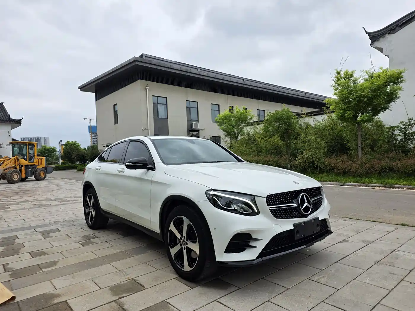 Mercedes-Benz GLC Coupe 2019 GLC 200 4MATIC Coupe SUV фото 3