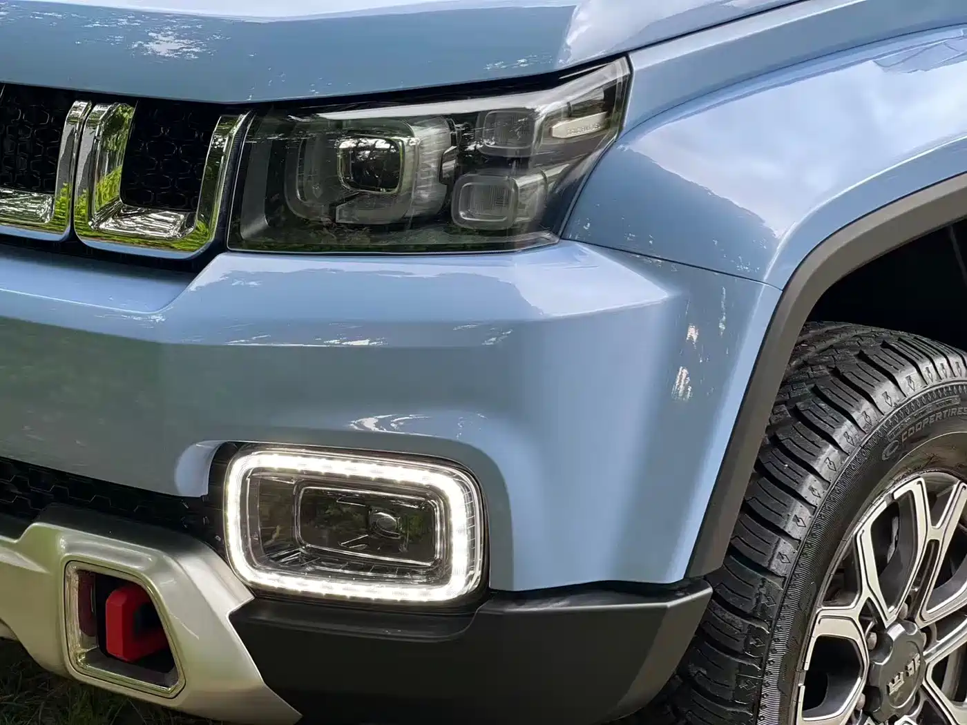 BAIC ORV Beijing Offroad BJ40 2023 2.0T Auto 4WD Urban Hunter Knight Edition фото 10