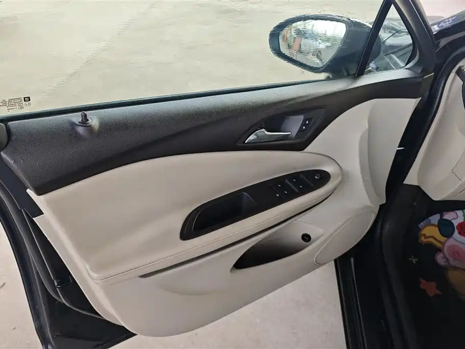 Buick Verano 2015 Sedan 15S Automatic Progressive фото 7