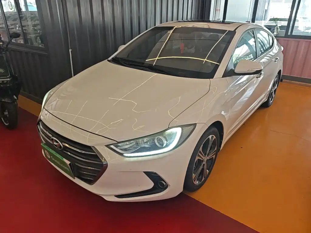 Hyundai Elantra 2018 1.4T DCT Dynamic·Vitality Model