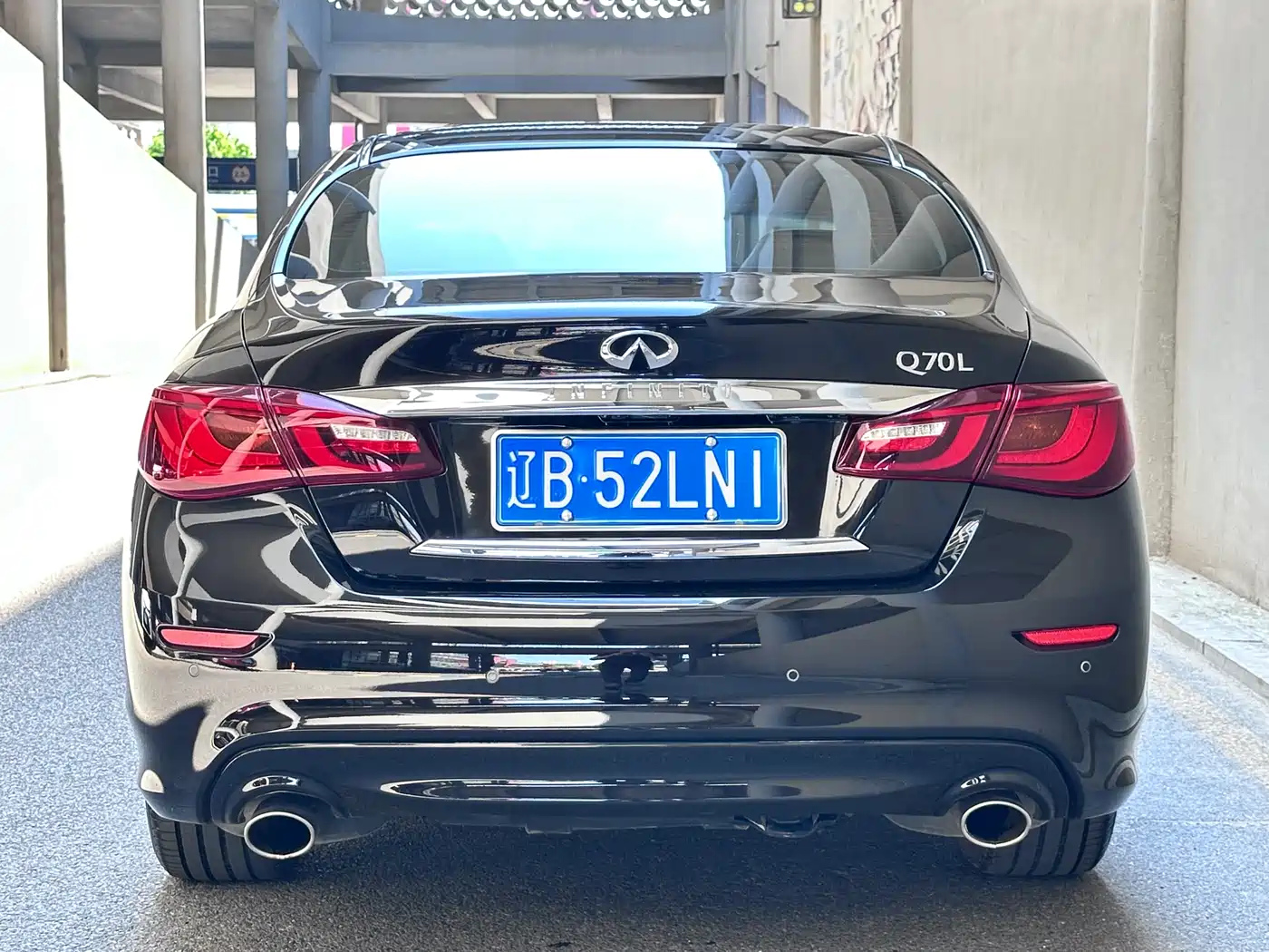 Infiniti Q70 2018 2017 Q70L 2.5L Elite Edition