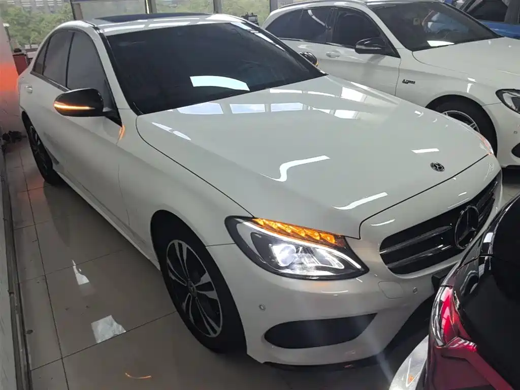 Mercedes-Benz C-Class 2017 Facelift C 200 Sport Edition фото 4