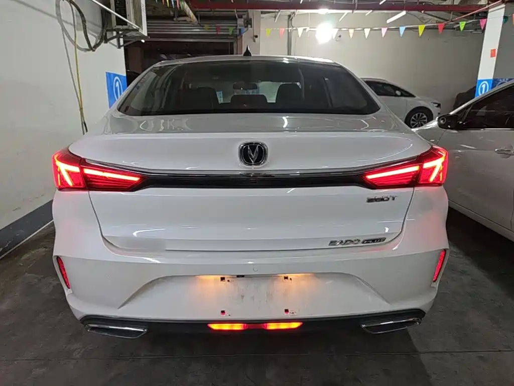 Changan Eado 2020 2020 PLUS Blue Whale NE 1.4T GDI DCT Flagship