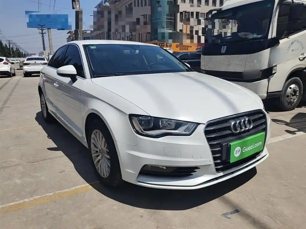 Audi A3 2016 Limousine 35 TFSI Progressive фото 4