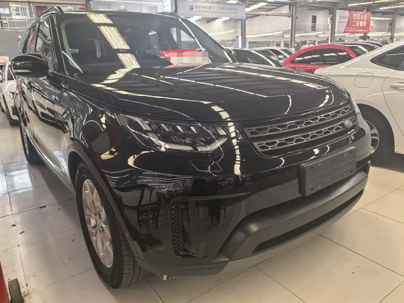 Land Rover Discovery 2020 3.0 SC V6 SE фото 3