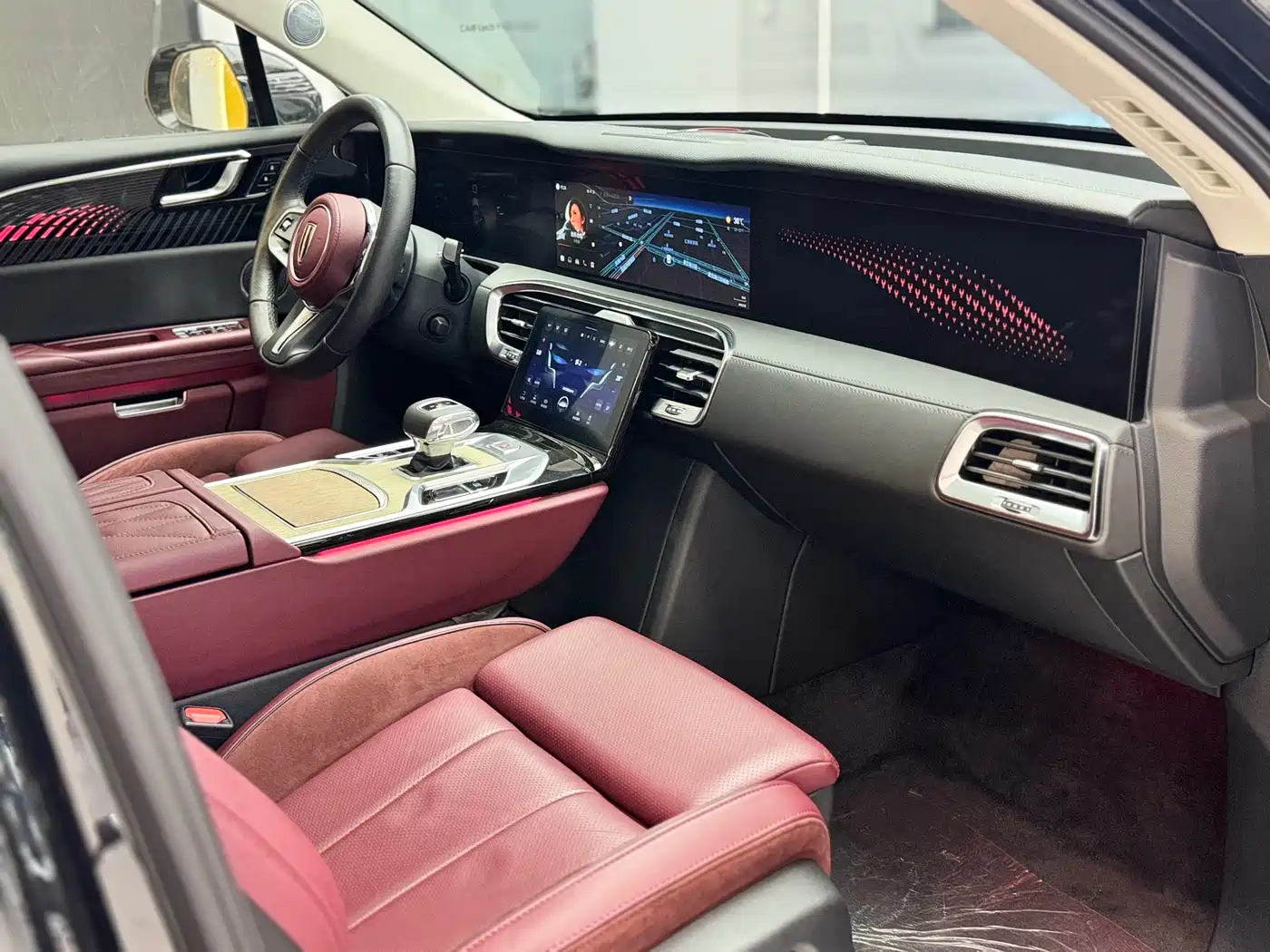 Hongqi E-HS9 2022 690km Qi Xiang Edition (6-seater) фото 15