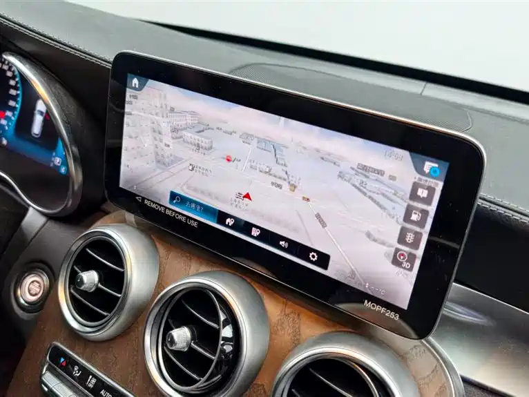 Mercedes-Benz GLC 2022 Facelift GLC 300 L 4MATIC Dynamic Collector's Edition фото 14