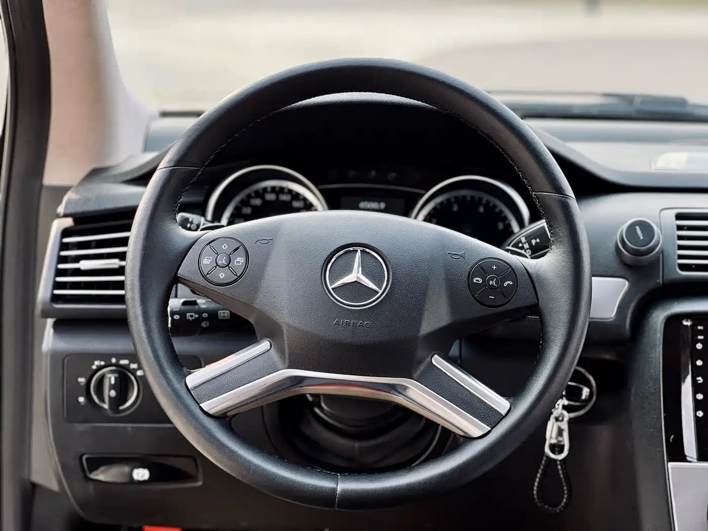 Mercedes-Benz R-Class 2011 R 300 L Business Class фото 7