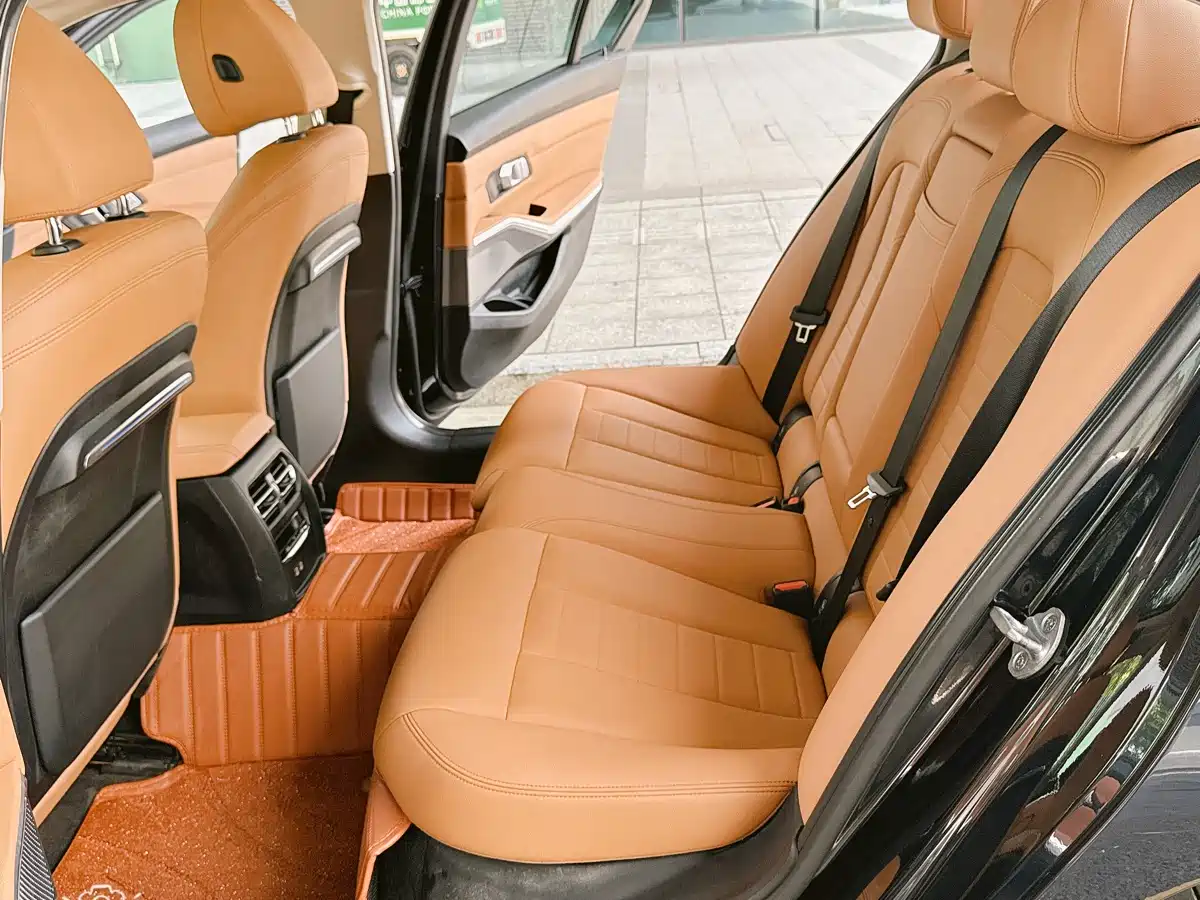 BMW 3 Series 2020 325Li M Sport Package фото 8