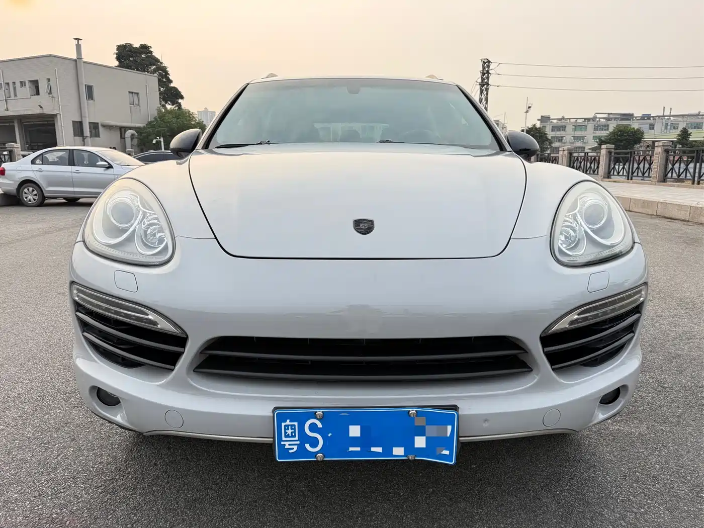 Porsche Cayenne 2011 Cayenne 3.0T фото 2
