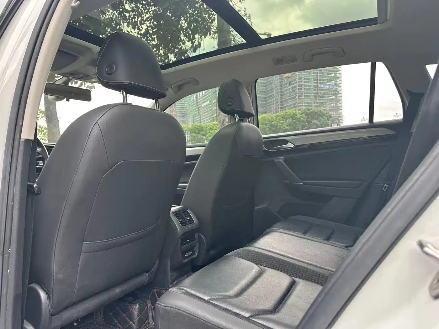 Volkswagen Tayron 2019 330TSI 4WD Luxury China VI фото 7