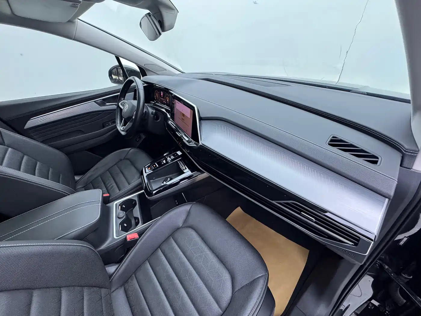 Volkswagen Talagon 2022 380TSI 4WD Luxury Premium Pro Edition 6-seater фото 5