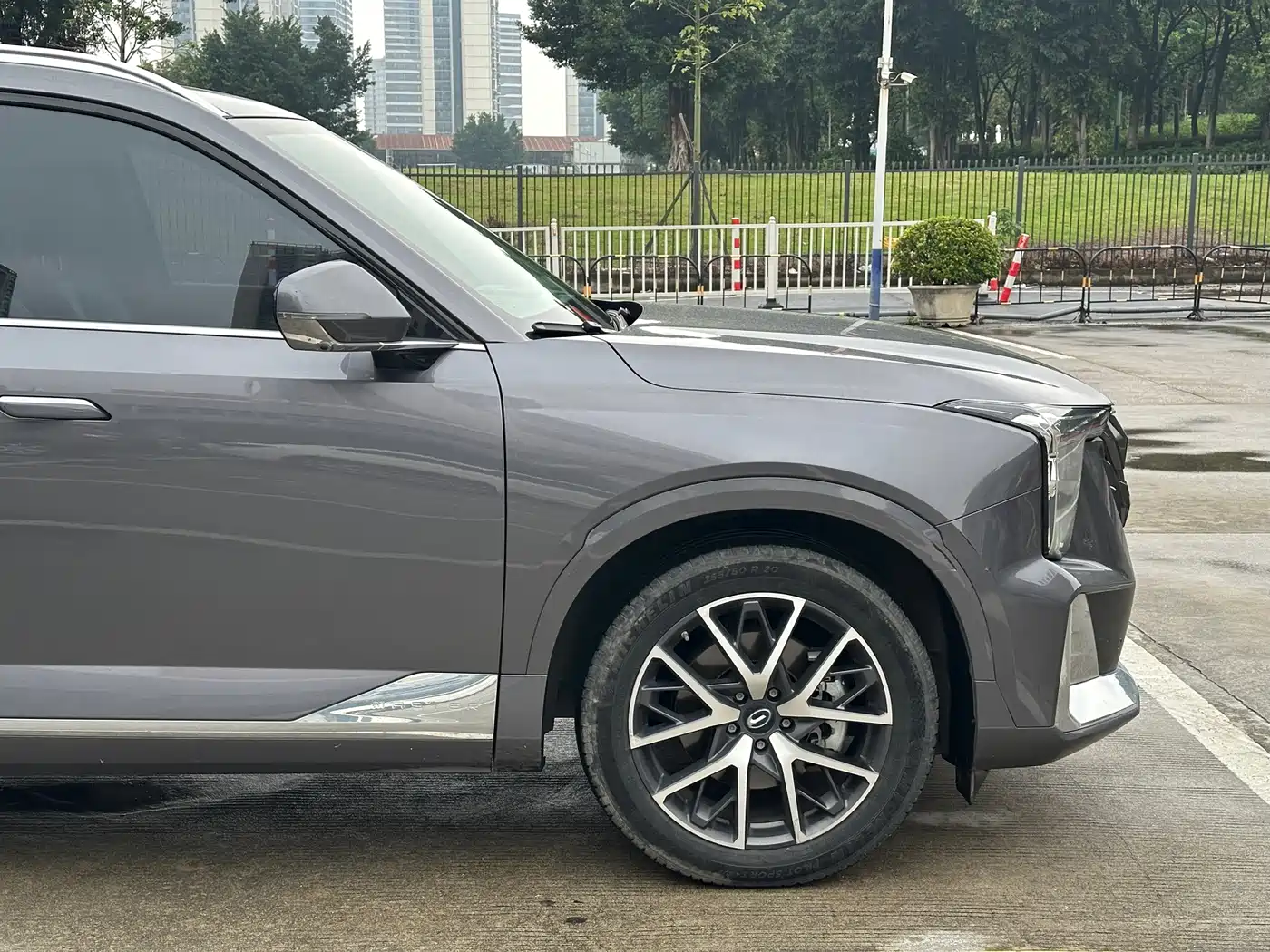 GAC Trumpchi Trumpchi GS8 2022 Dual Engine Series 2.0TM 2WD Premium Edition (6-Seater) фото 30