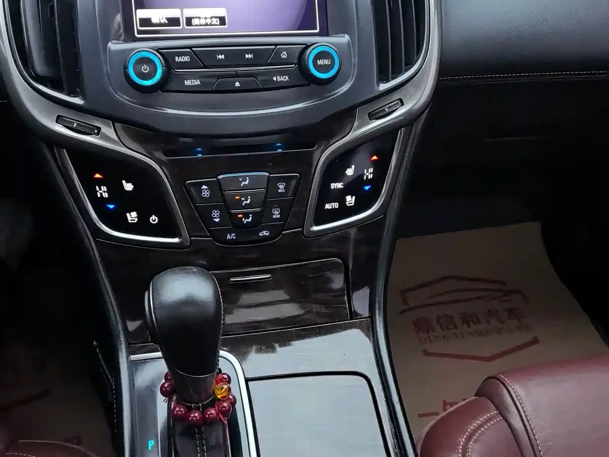 Buick LaCrosse 2013 2.4L SIDI Luxury Comfort фото 9