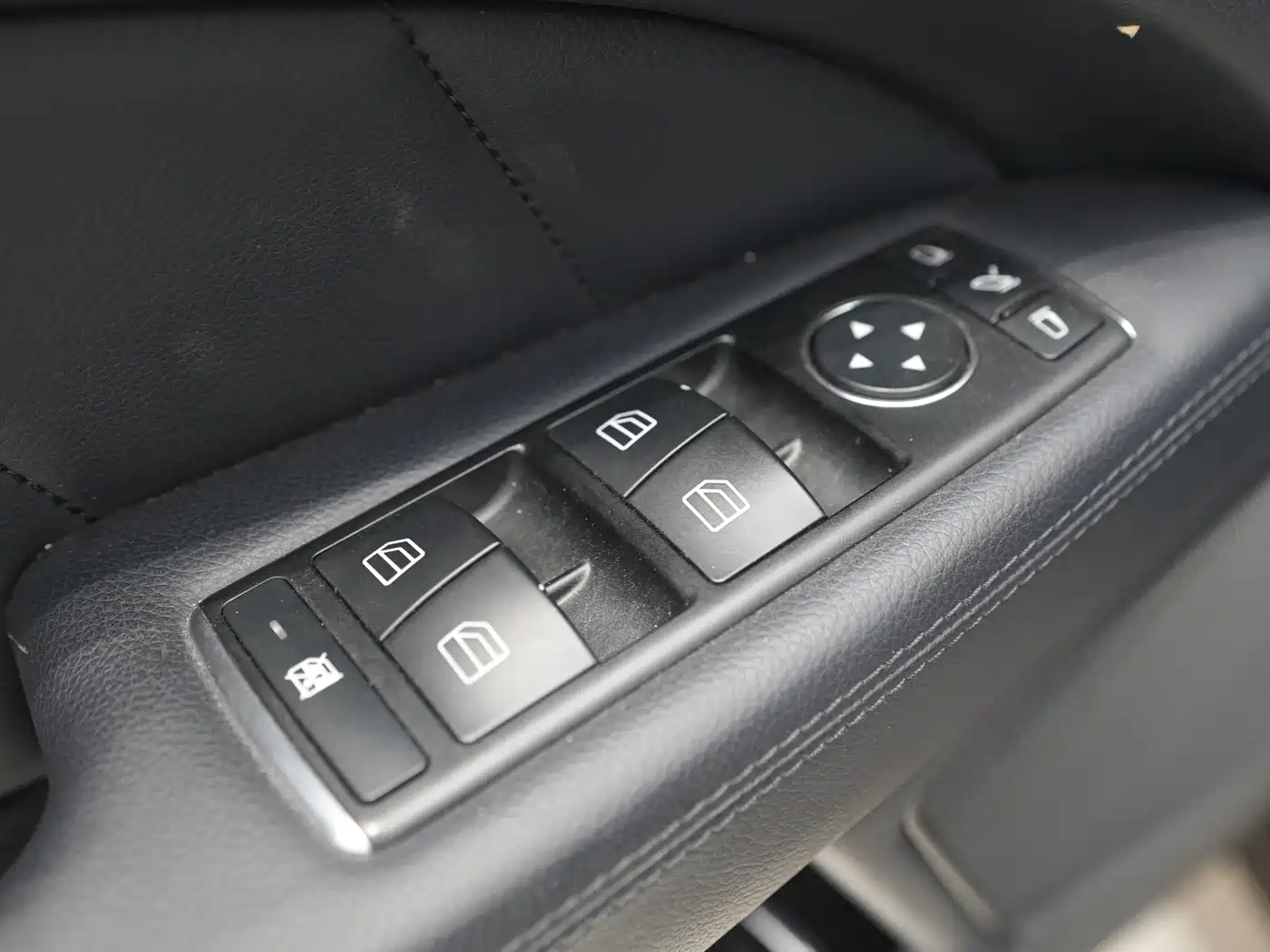 Mercedes-Benz CLS 2015 CLS 320 фото 13