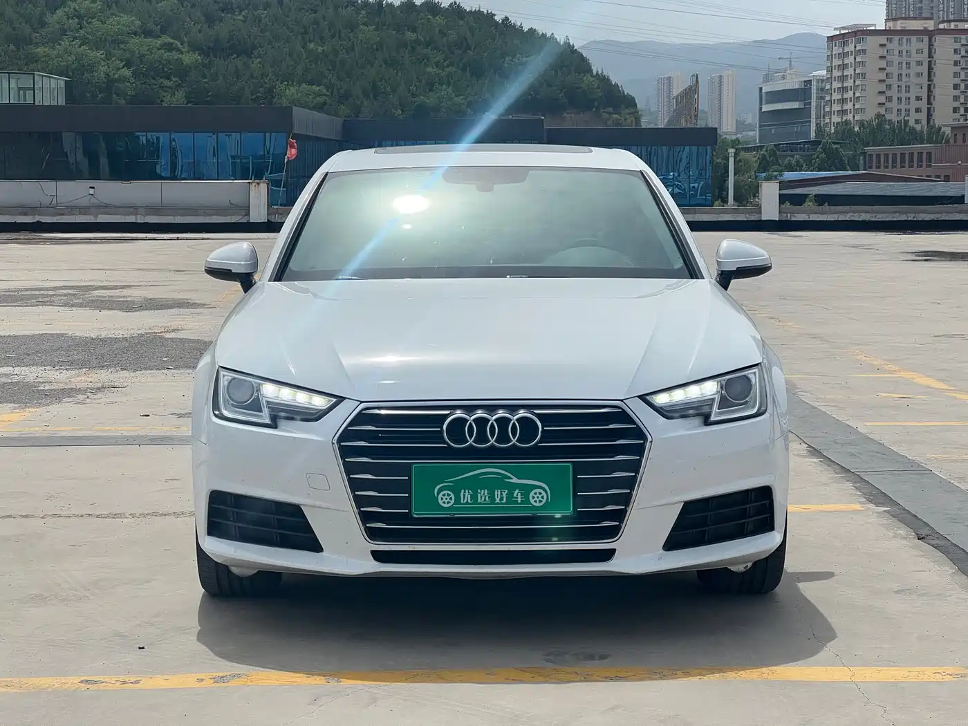 Audi A4L 2017 Plus 40 TFSI Progressive фото 2