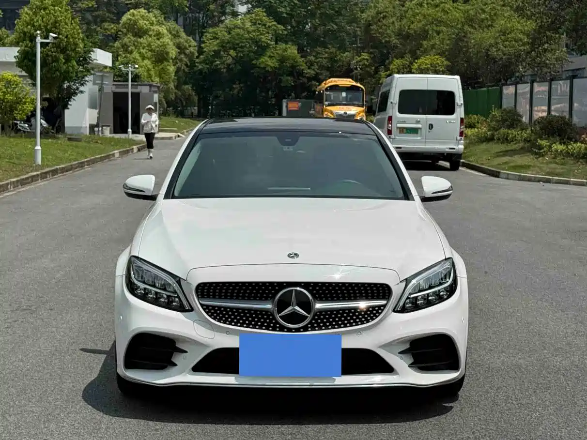 Mercedes-Benz C-Class 2021 C 200 L Fashion Sport Edition фото 2