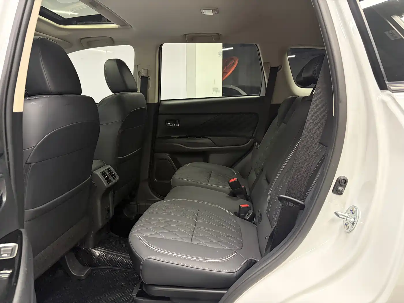 Mitsubishi Outlander 2023 2021 2.0L FWD Comfort Edition 5-seater
