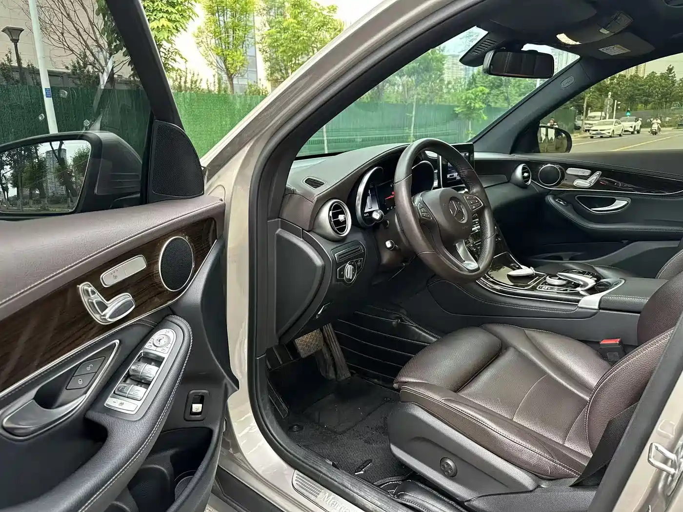 Mercedes-Benz GLC 2019 GLC 260 4MATIC Dynamic фото 5