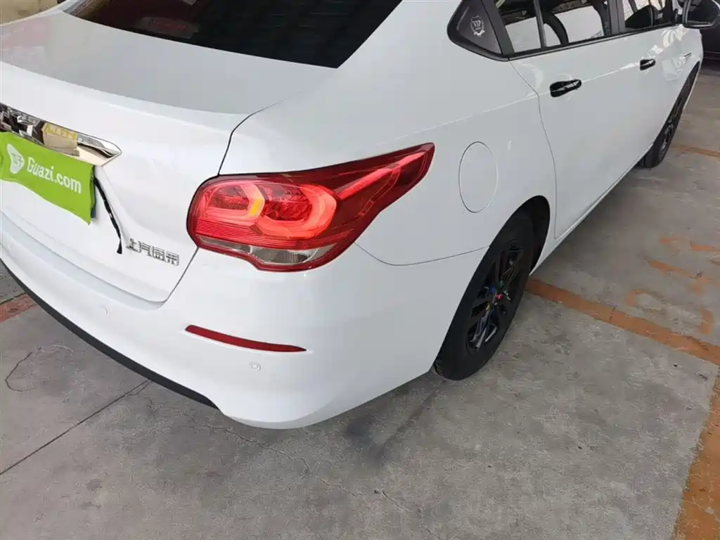Chevrolet Cavalier 2019 320 Auto Sunroof Enjoyment Edition фото 8
