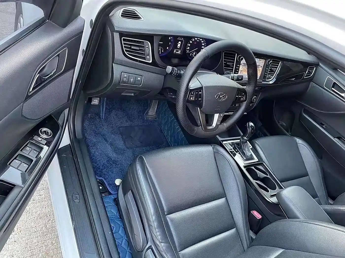 Hyundai Mistra 2014 1.8L Auto Smart GLS фото 7